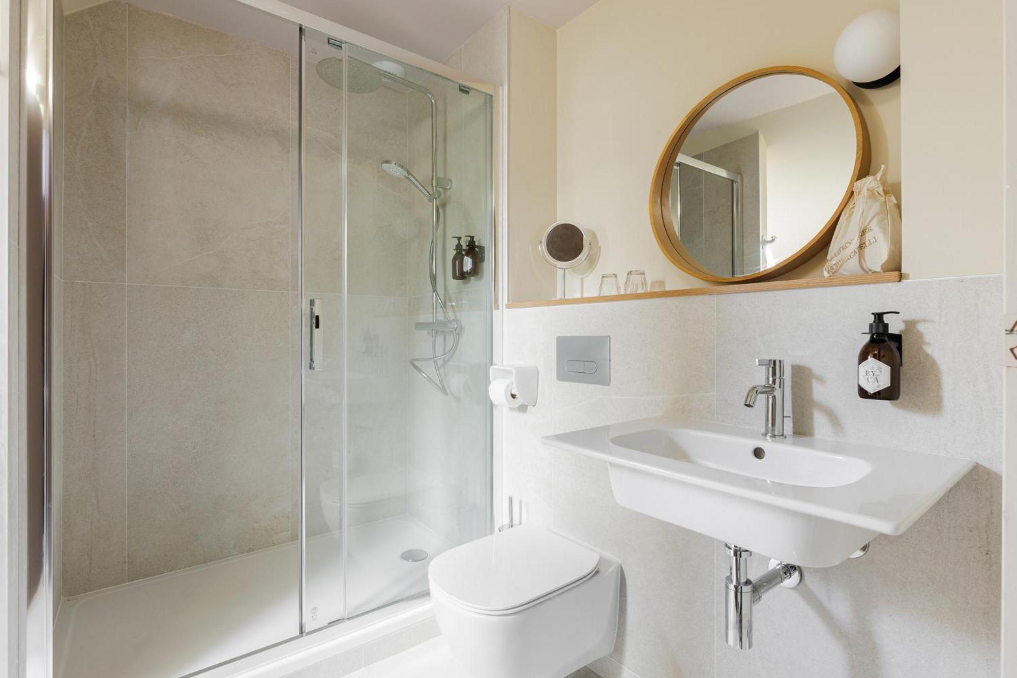 Hotel Cloitre - Entree Autonome, Reception En Ligne - Encore Mieux Orleans Bagian luar foto