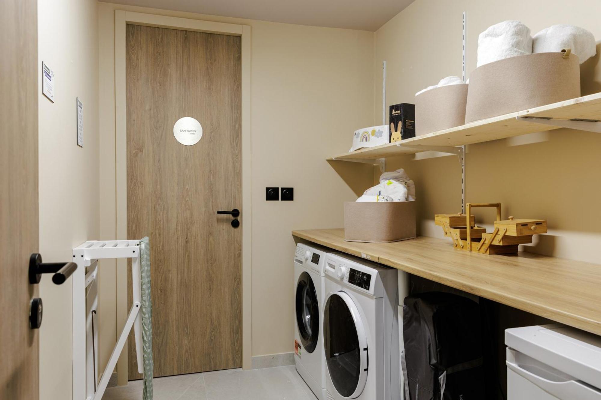 Hotel Cloitre - Entree Autonome, Reception En Ligne - Encore Mieux Orleans Bagian luar foto