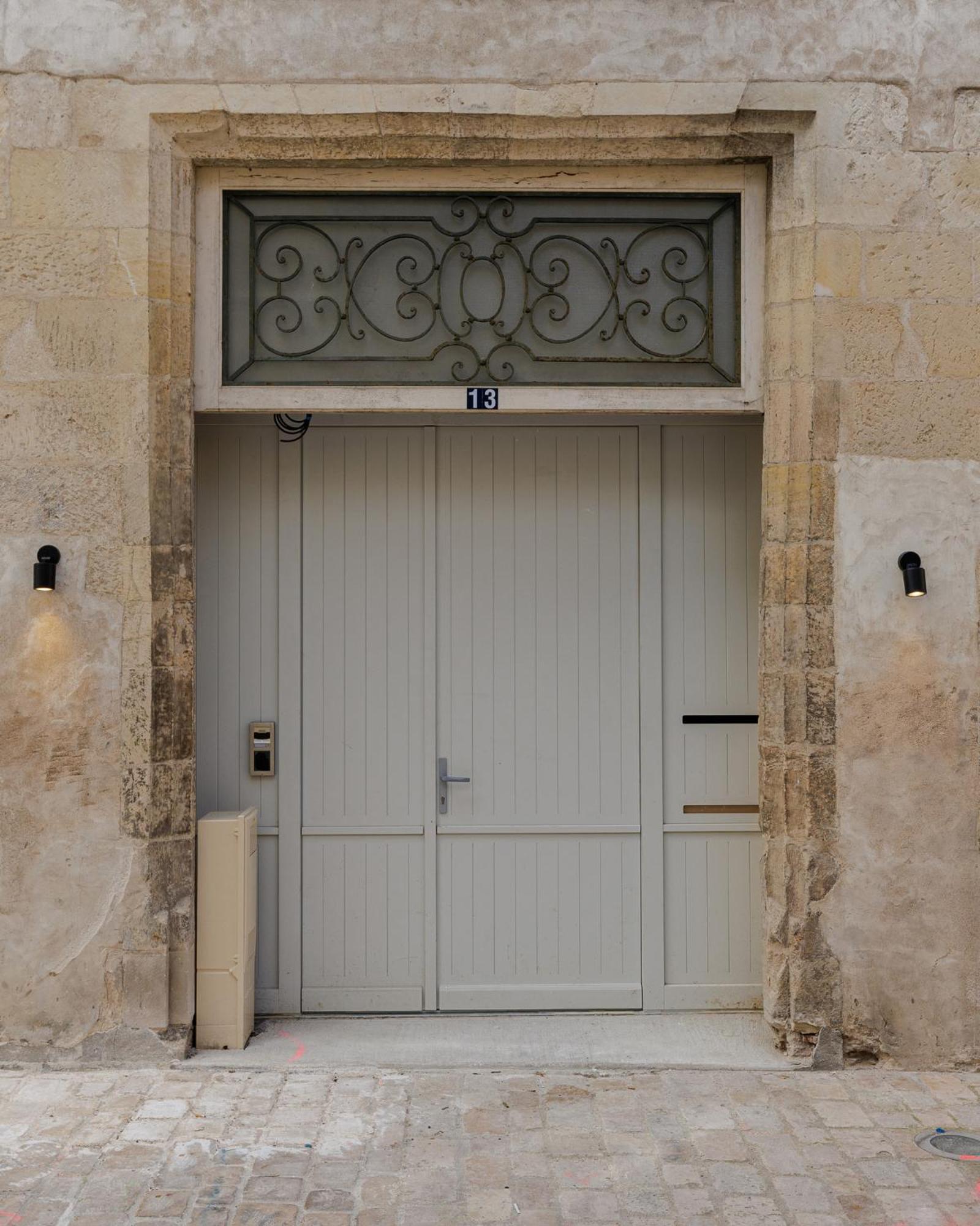 Hotel Cloitre - Entree Autonome, Reception En Ligne - Encore Mieux Orleans Bagian luar foto